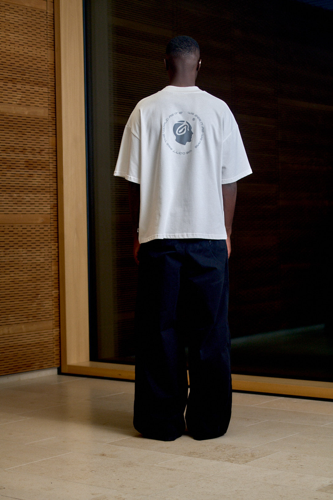 WORLD OVERSIZE MOCKNECK T-SHIRT WHITE