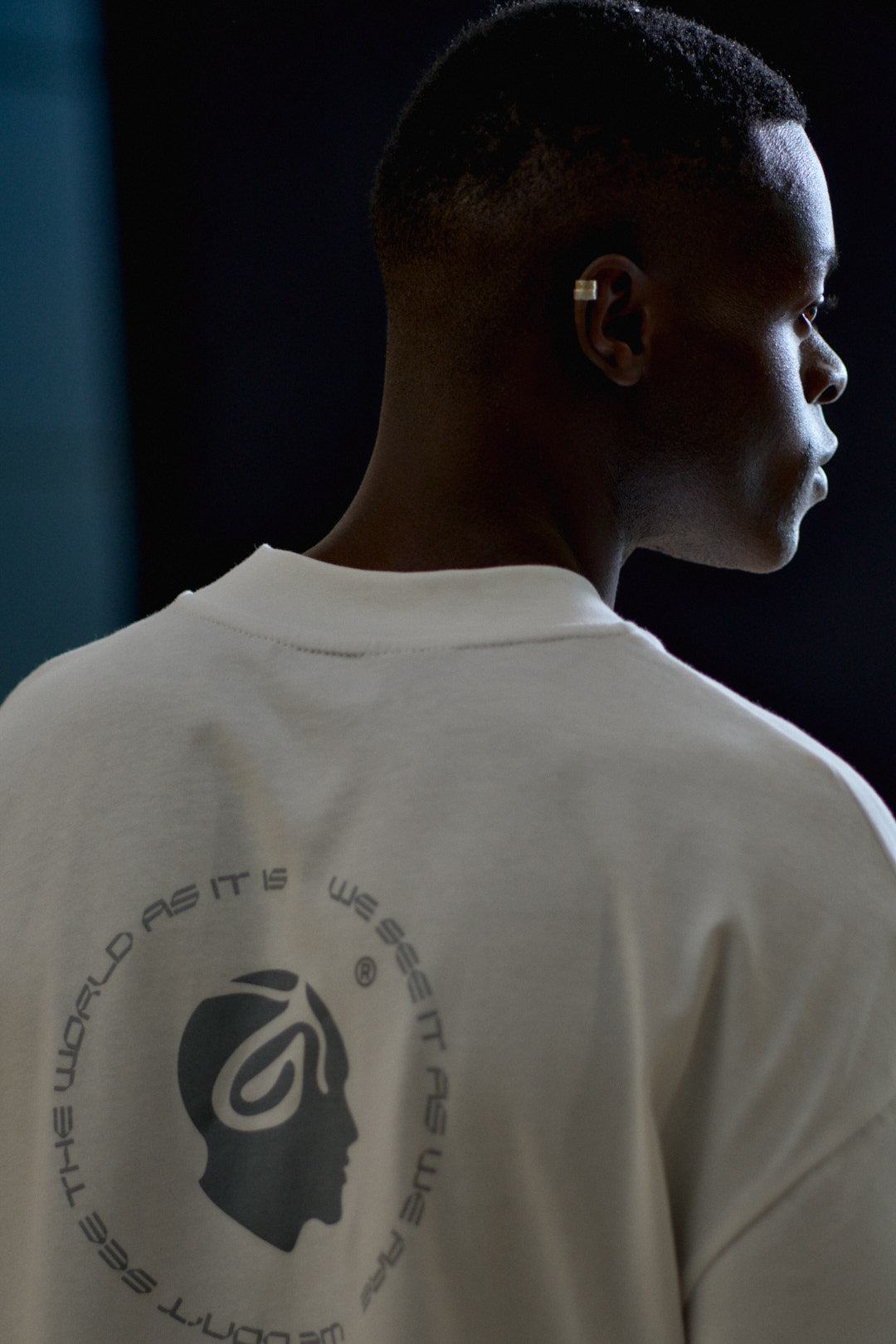 WORLD OVERSIZE MOCKNECK T-SHIRT WHITE