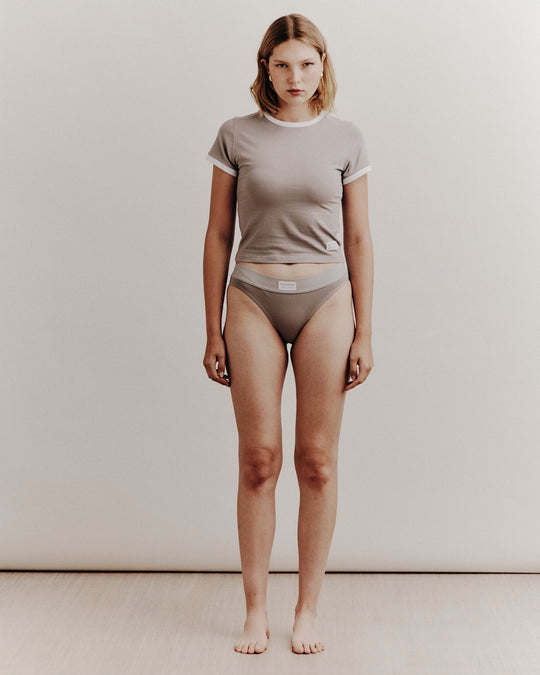 GIRLFRIEND BABY T-SHIRT GREY