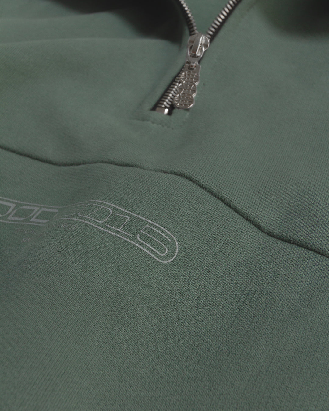 CODE HALFZIP TECHGREEN