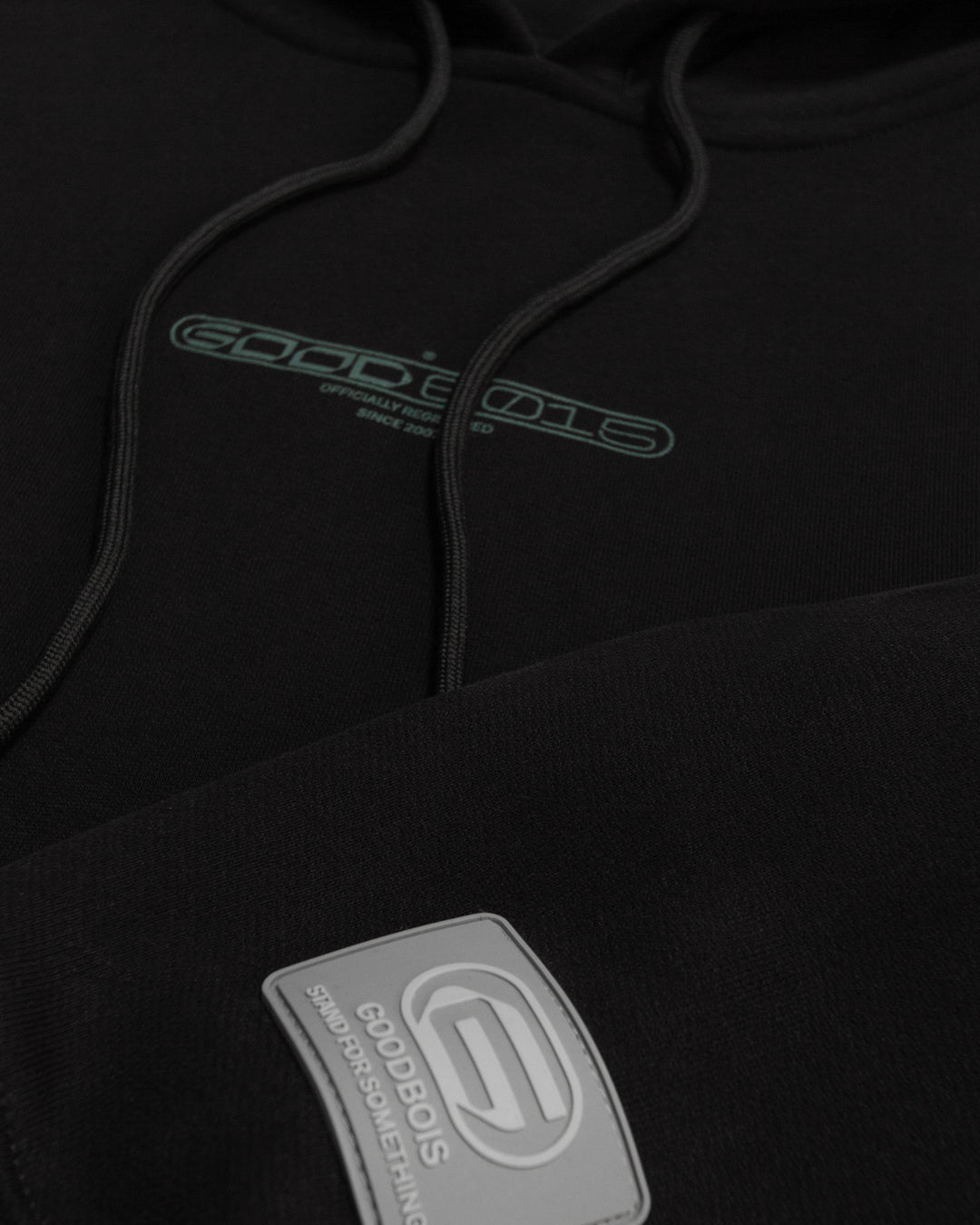CRISIS HOODY BLACK