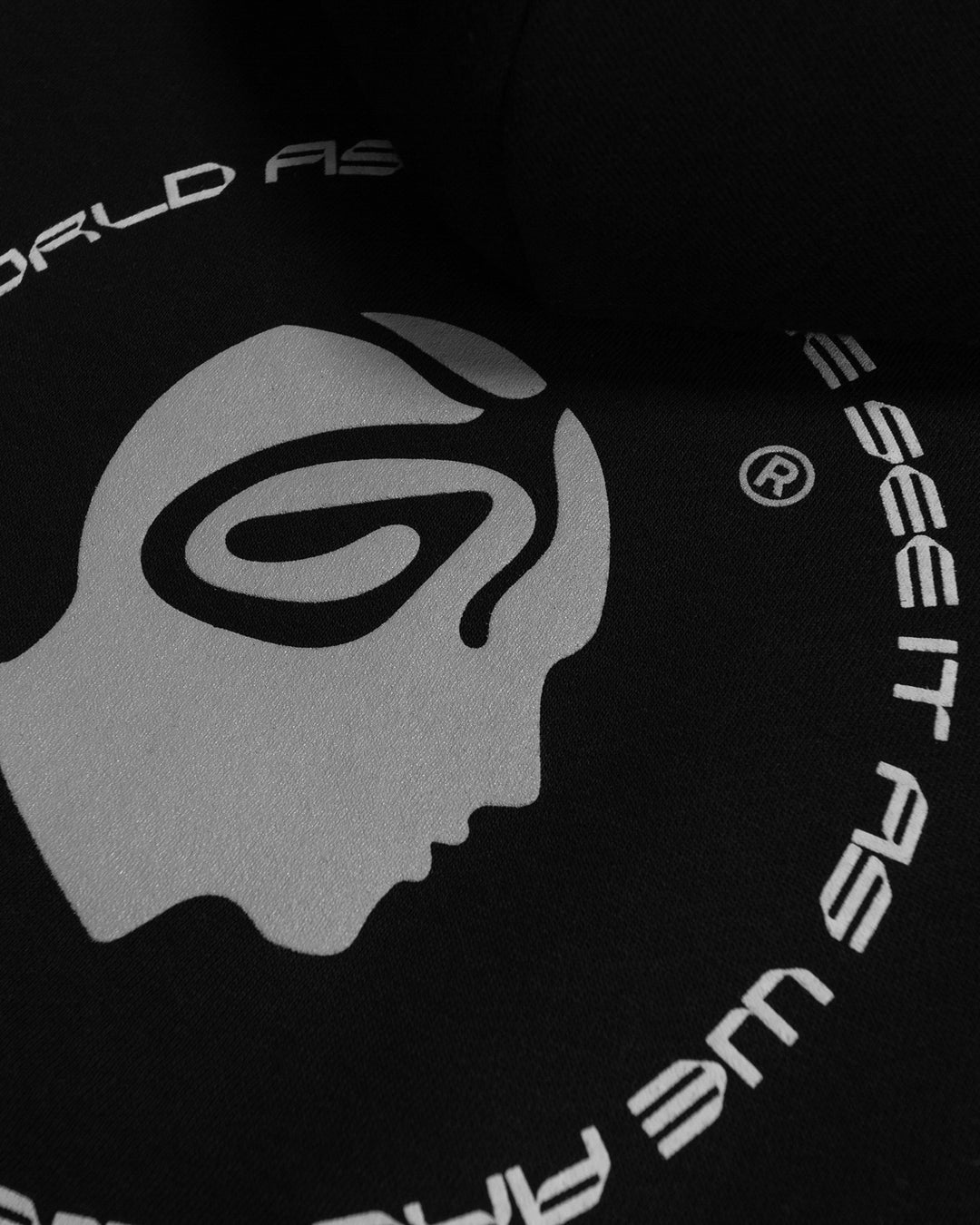 WORLD HOODY BLACK